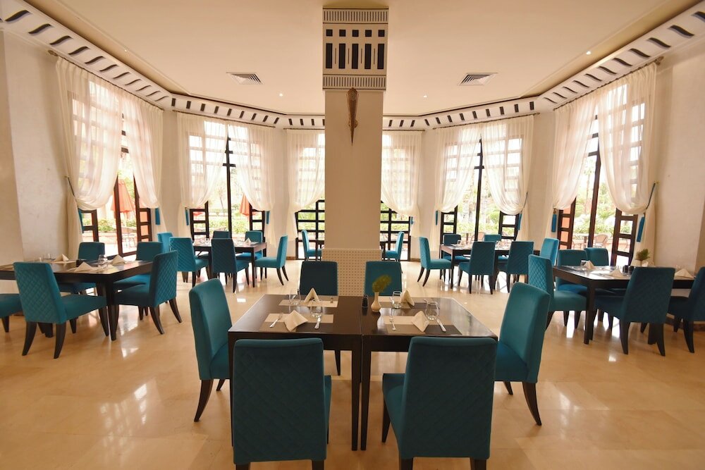 Фото Palm Plaza Hotel & SPA