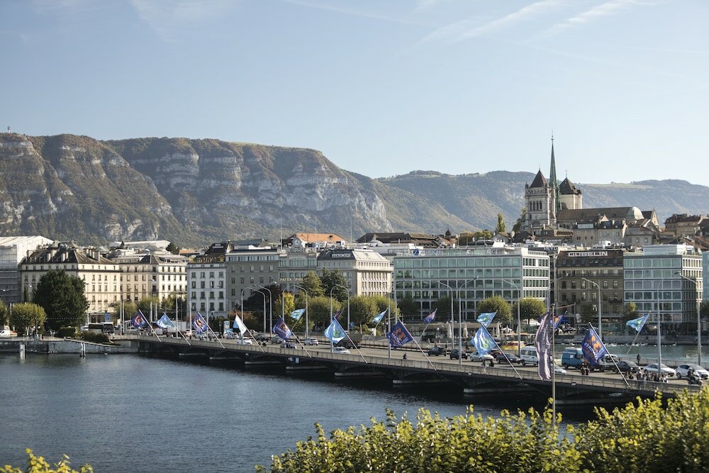 Фото The Ritz-Carlton Hotel de la Paix Geneva