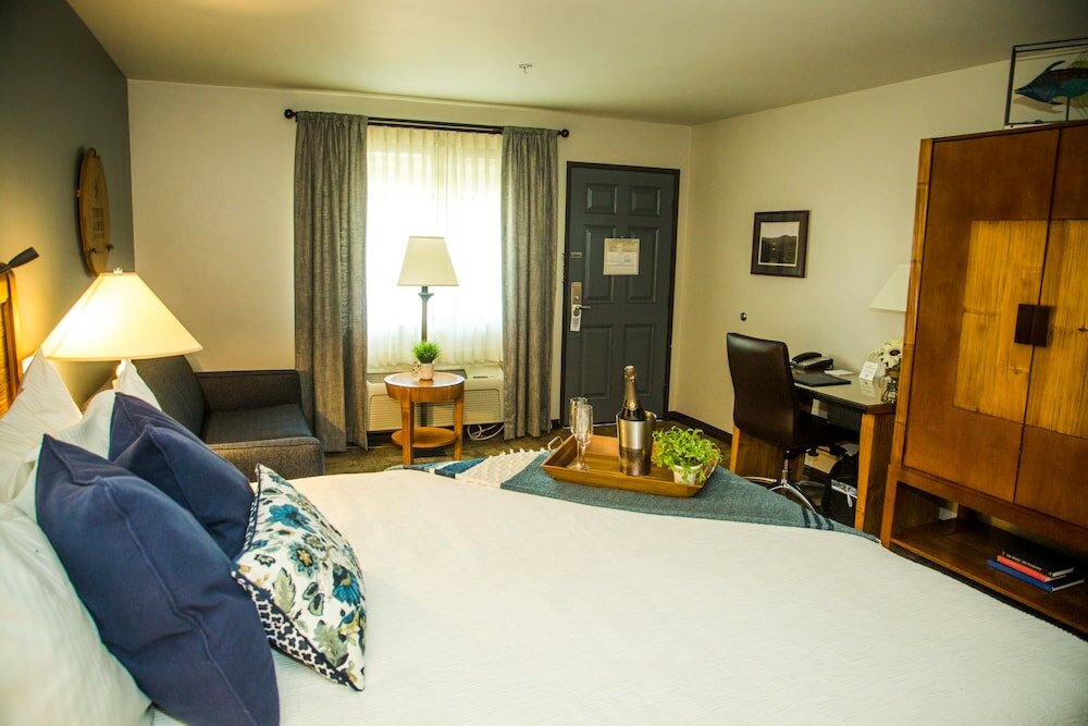 Фото Adelaide Inn