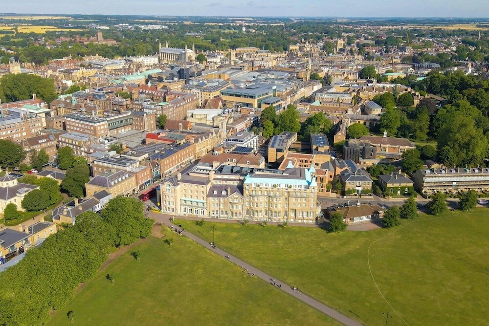 Фото University Arms, Autograph Collection