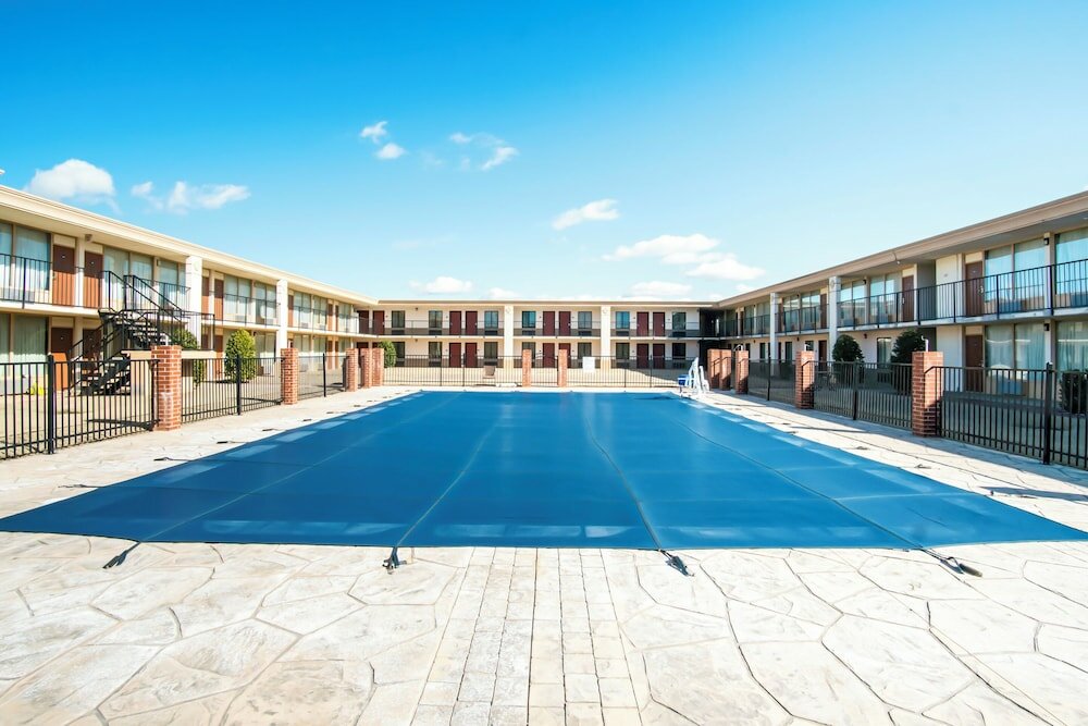 Фото Oyo Hotel Oklahoma City South I-35 and Se 29th