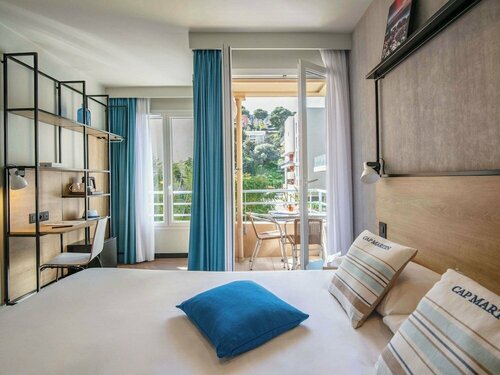 Внешний вид отеля Ibis Roquebrune Cap Martin Menton в Рокбрюн-Кап-Мартене, фото 3