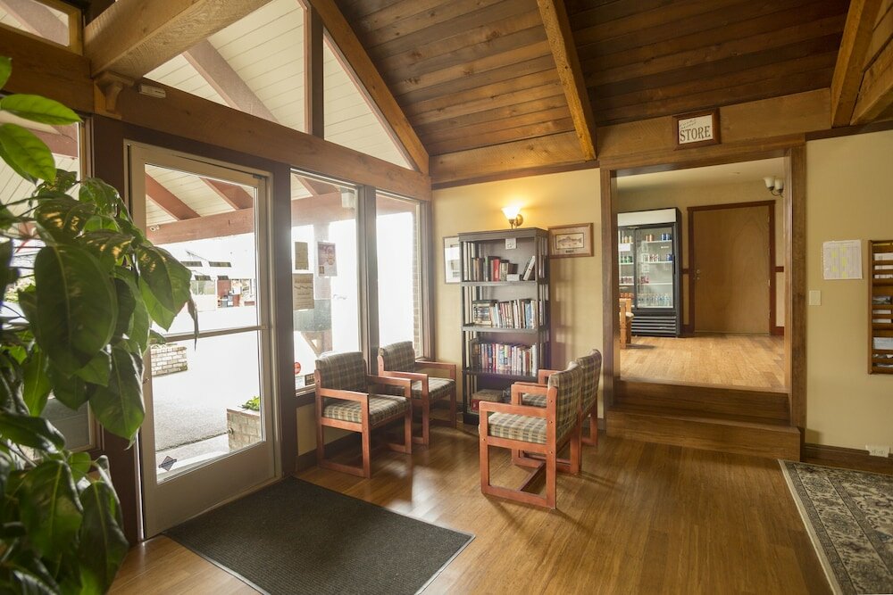 Фото The Forks Motel