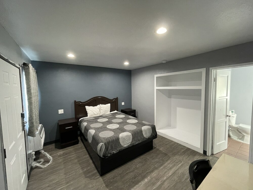 Фото Cornett Motel