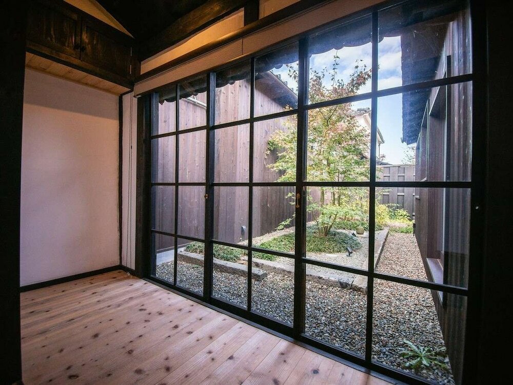 Фото Nipponia Sasayama Castle Town Hotel