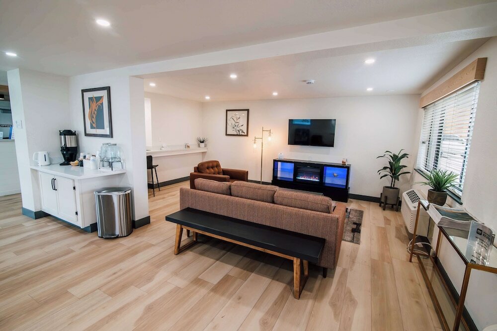 Фото Ramada by Wyndham Helena