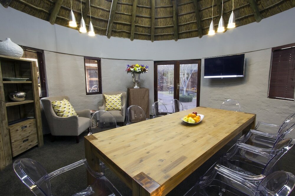 Фото Thaba Eco Hotel