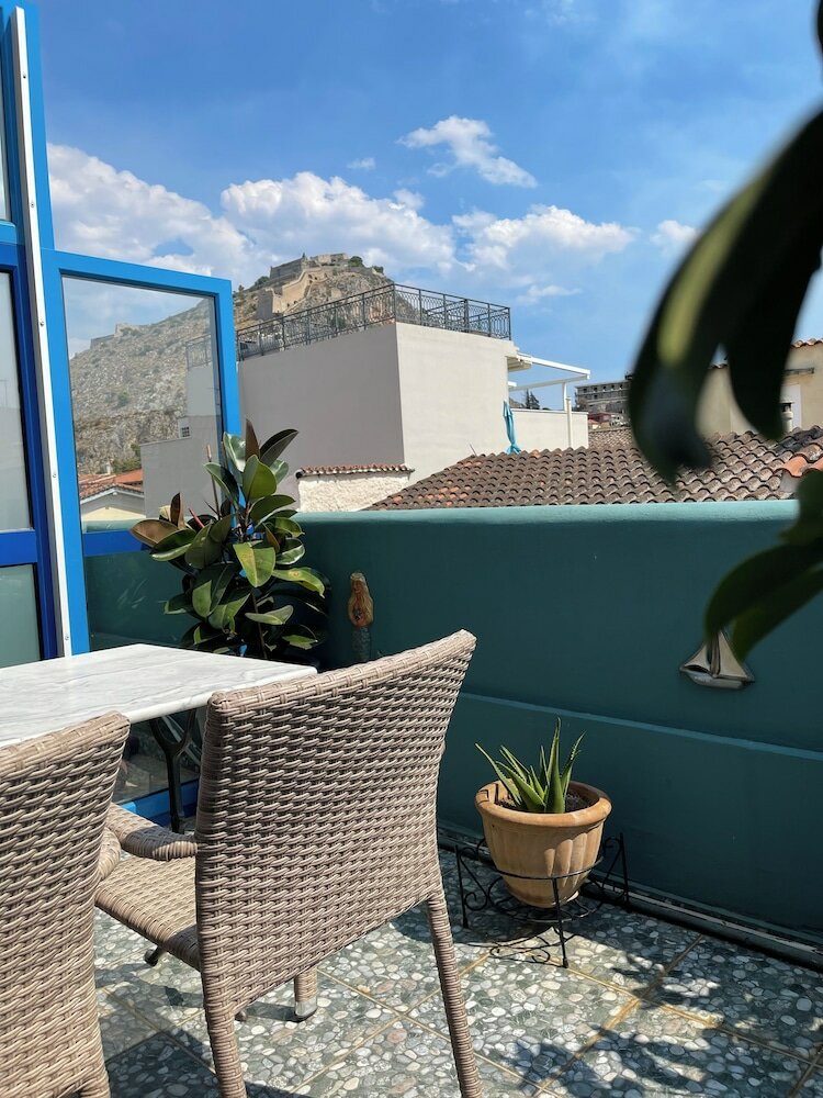 Фото Kyveli Suites