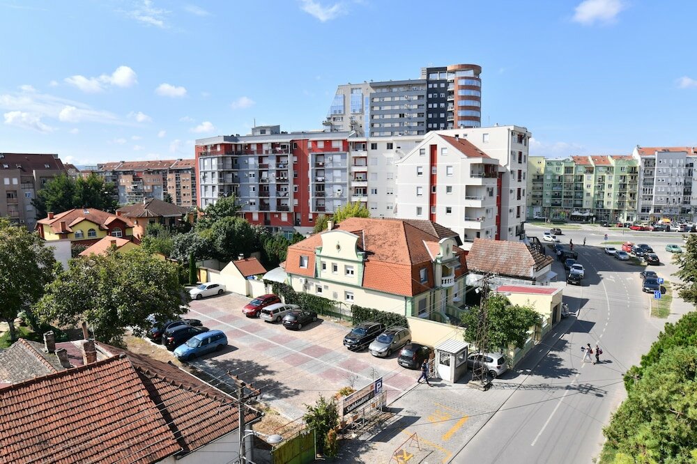 Фото Garni Hotel Garson Lux