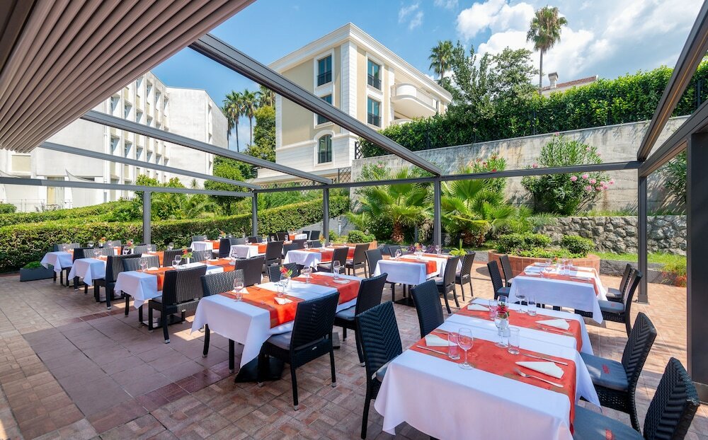 Фото Hunguest Hotel Sun Resort