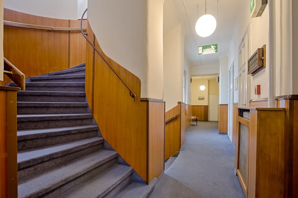 Фото Hotel Graf Stadion