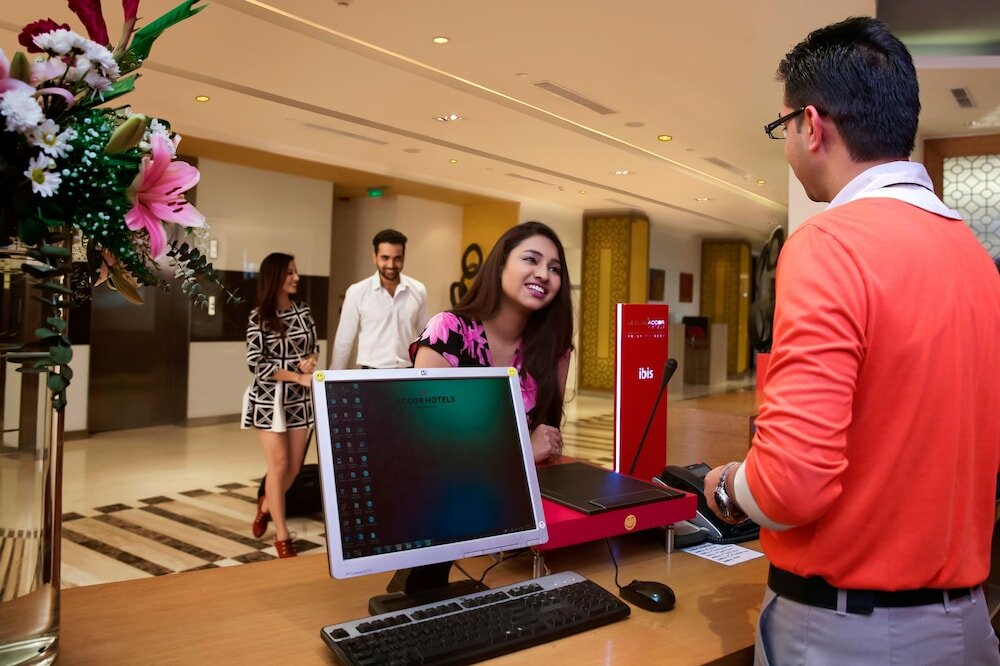 Фото ibis Bengaluru Hosur Road Hotel