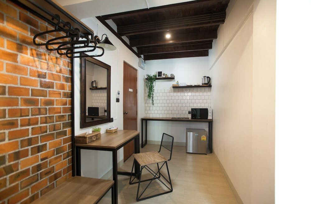 Фото Old City Wall Inn