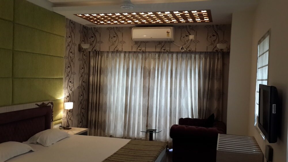 Фото Hotel Rushabh Home