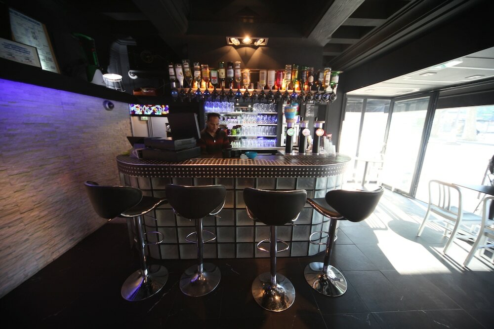 Фото Peace and Love Hostel - Hostel Paris