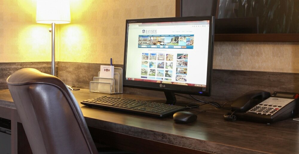 Фото Best Western Plus Bayside Hotel