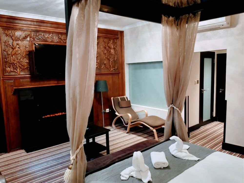 Фото Edward Hotel