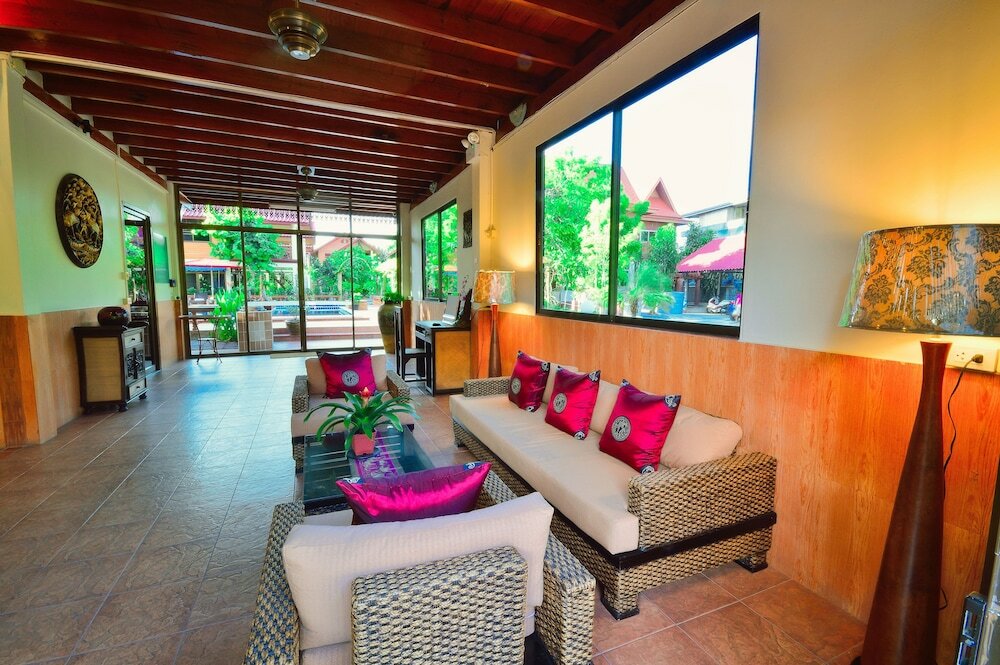 Фото Avila Resort Pattaya