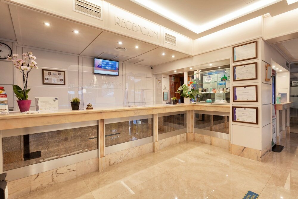 Фото Hotel Amoros