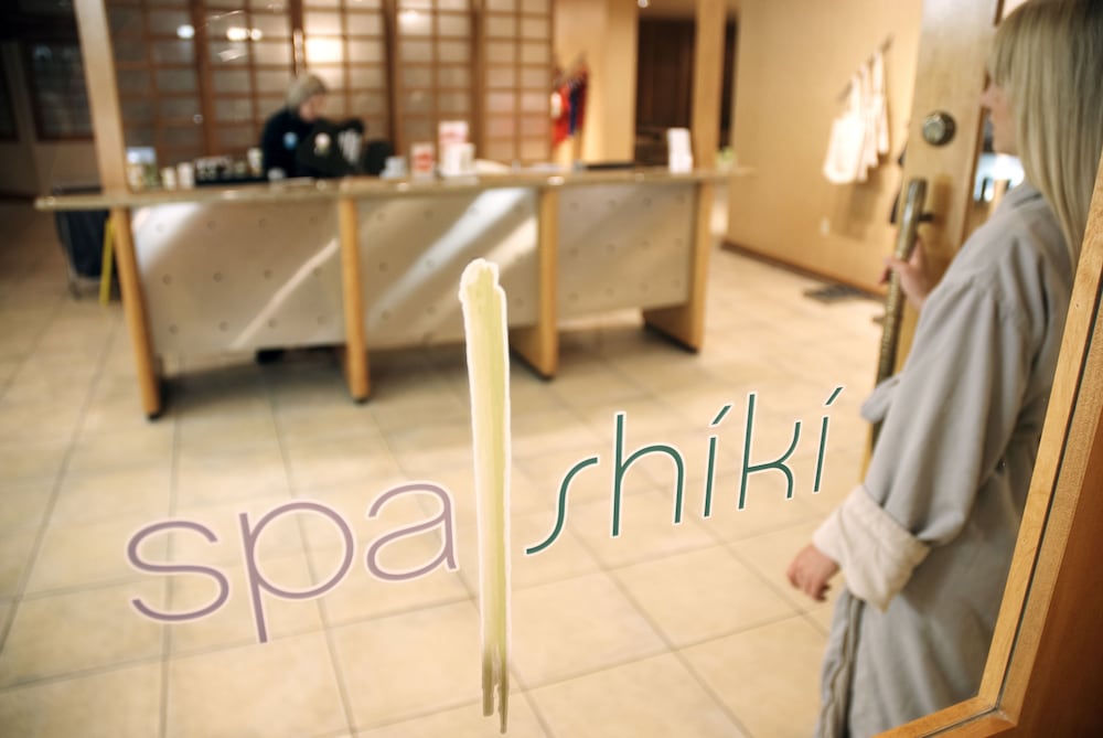 Фото Lodge Of Four Seasons Golf Resort, Marina & SPA