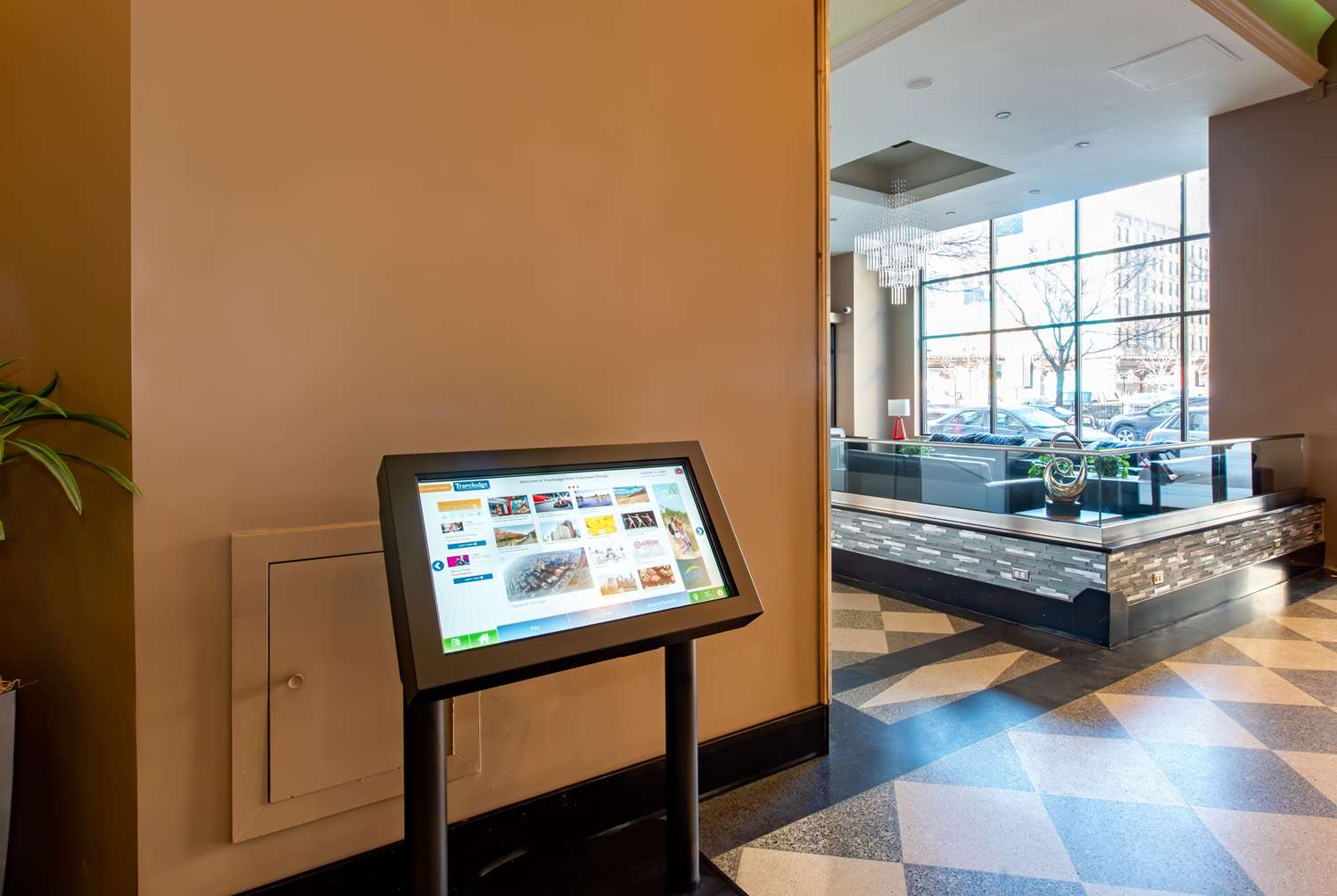 Фото Travelodge by Wyndham Downtown Chicago