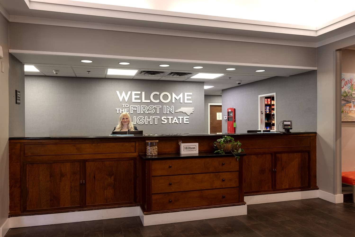 Фото Hampton Inn & Suites Raleigh/Cary I-40