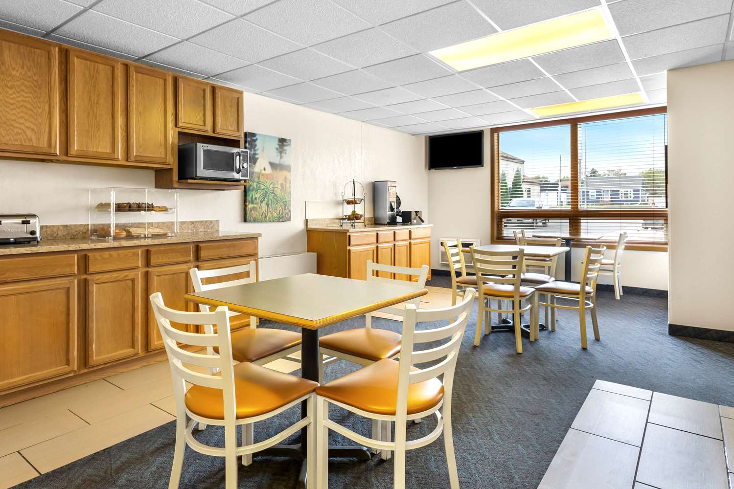 Фото Best Western Lee's Motor Inn