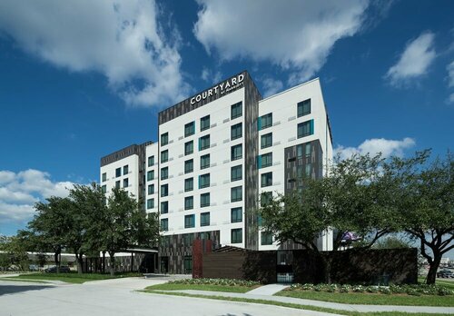Гостиница Courtyard by Marriott Houston Heights/I-10 в Хьюстоне