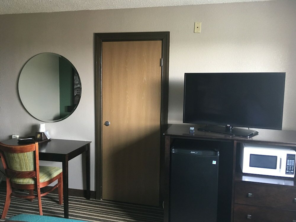 Фото Super 8 by Wyndham Richmond Midlothian Turnpike