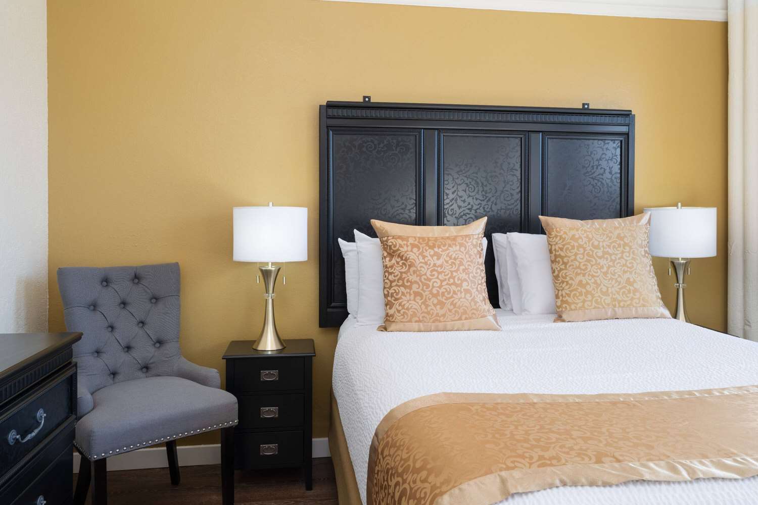 Фото Gilmore Hotel, Trademark Collection by Wyndham