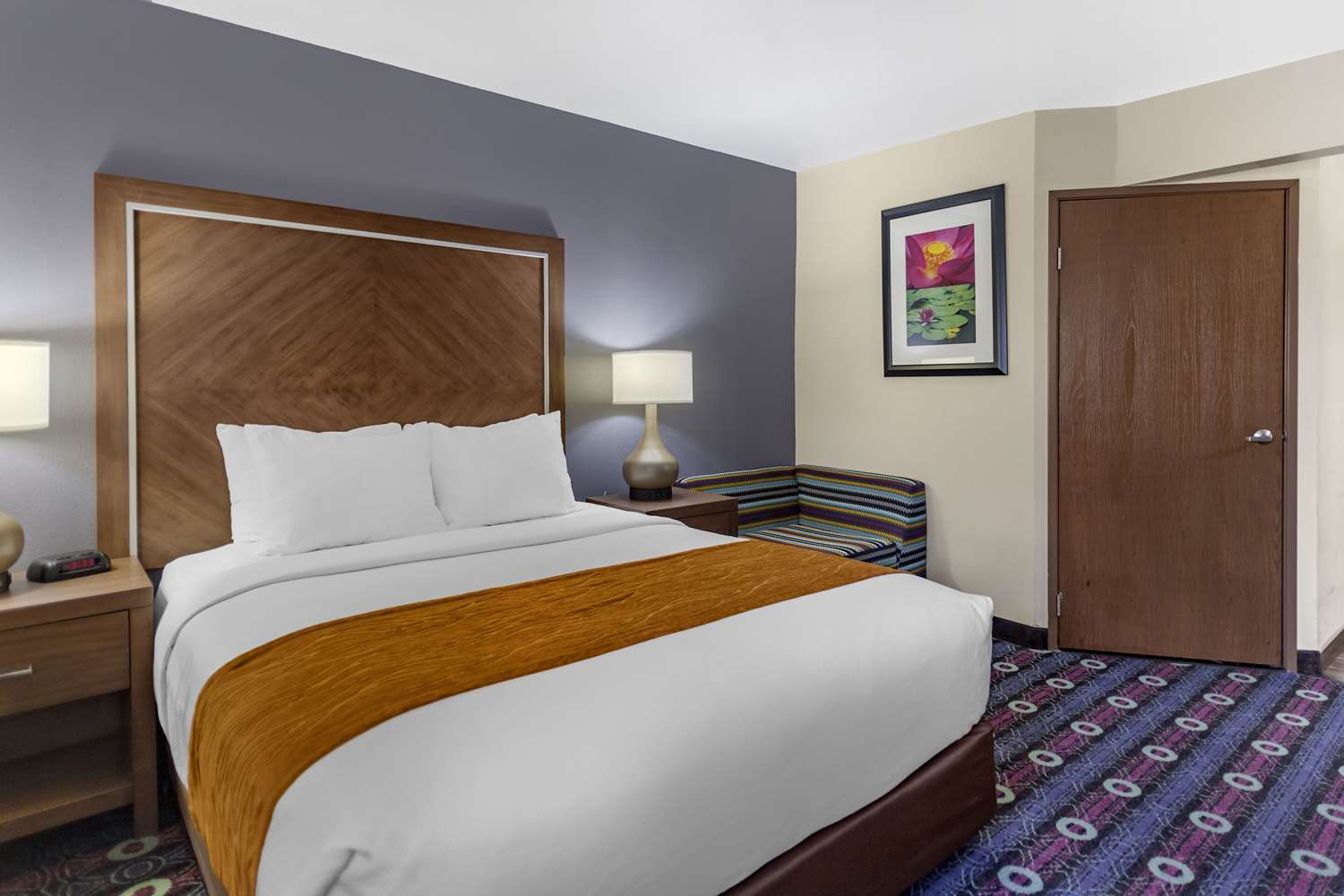 Фото Comfort Inn Midtown