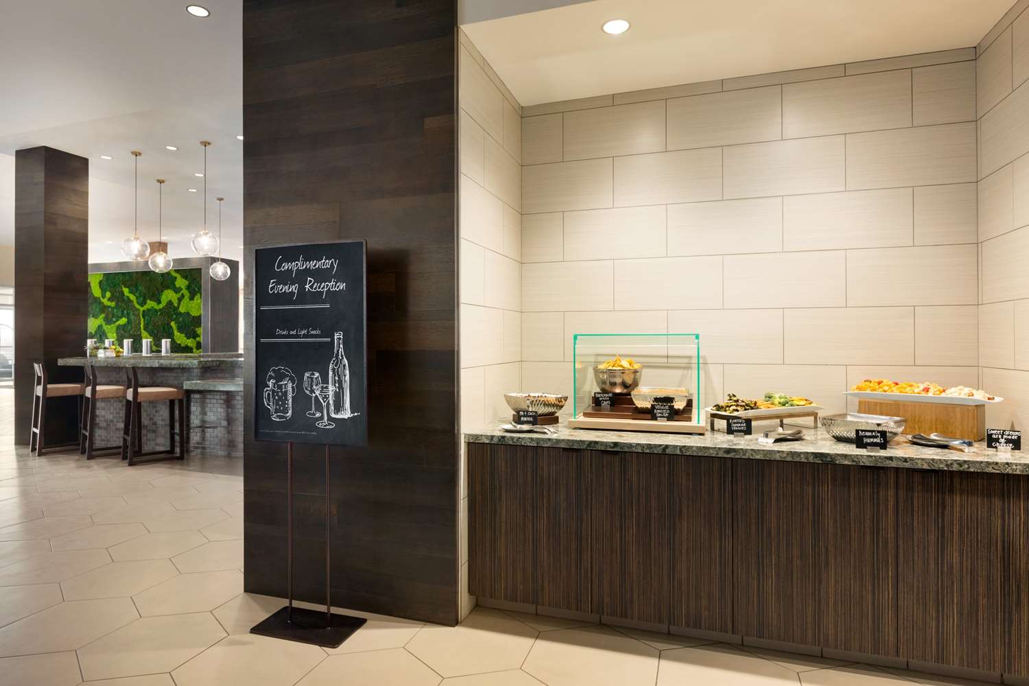 Фото Embassy Suites by Hilton San Antonio Landmark