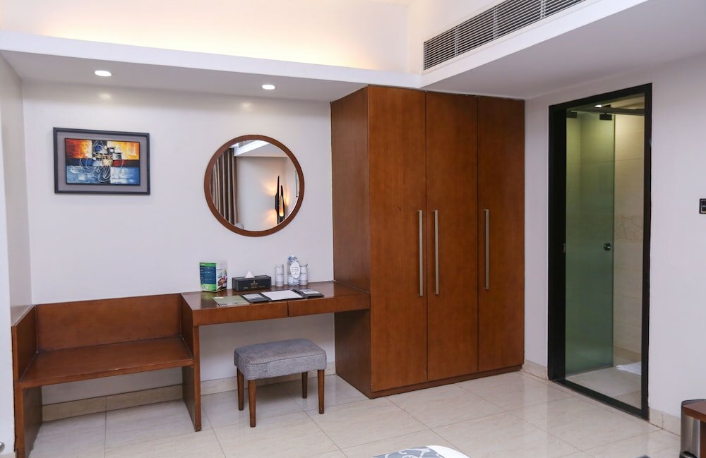 Фото Sky City Dhaka