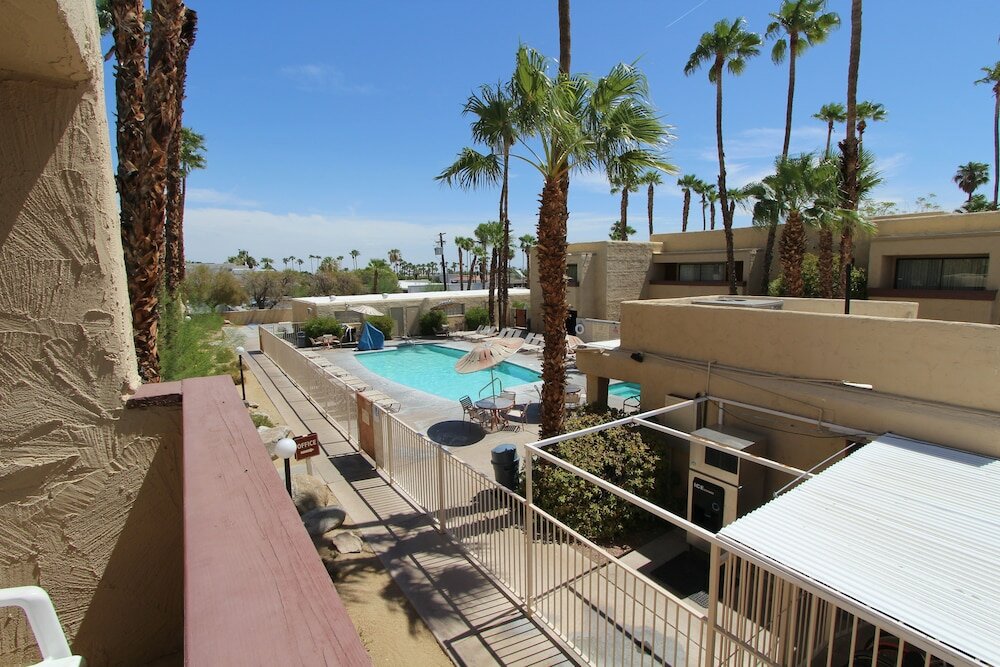 Фото Desert Vacation Villas, a Vri resort