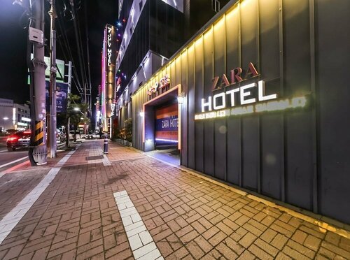 Гостиница Zara Hotel в Кенсан-Намдо