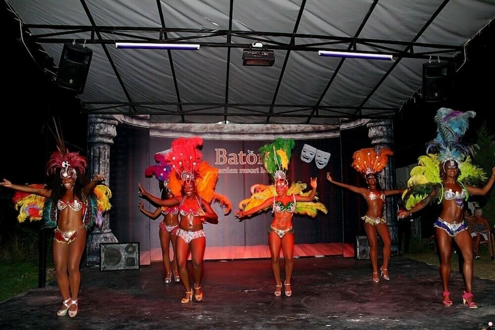 Фото The Nix Hotels