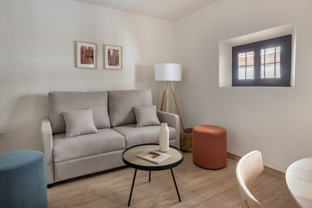 Фото Libere Malaga La Merced