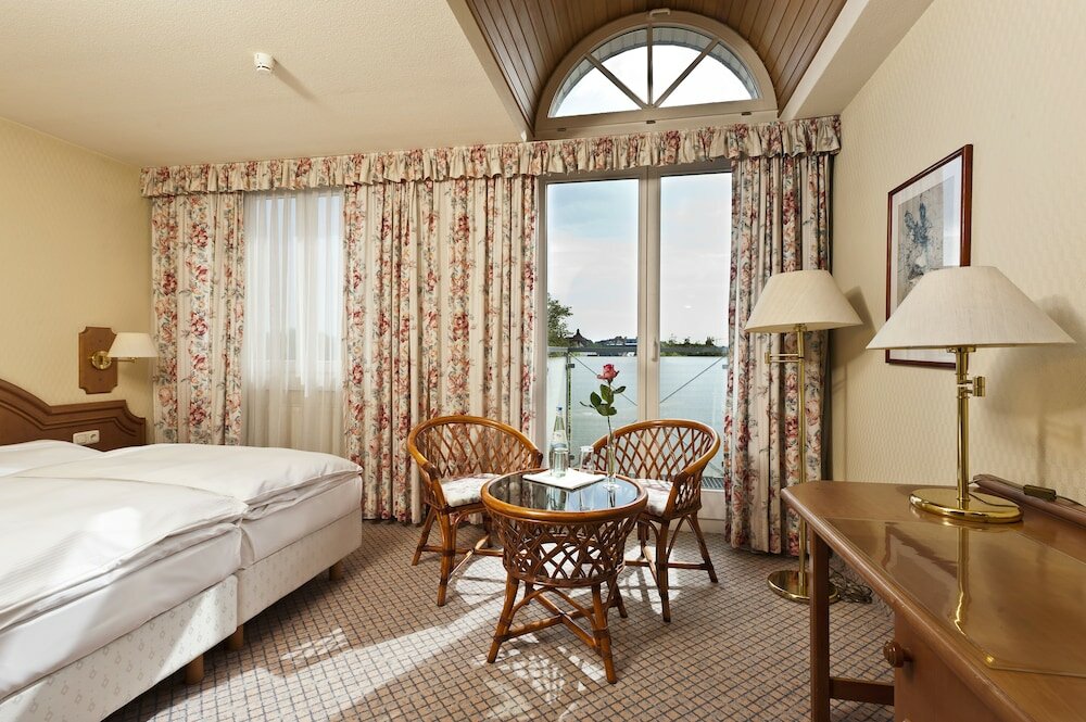 Фото Wyndham Garden Donaueschingen