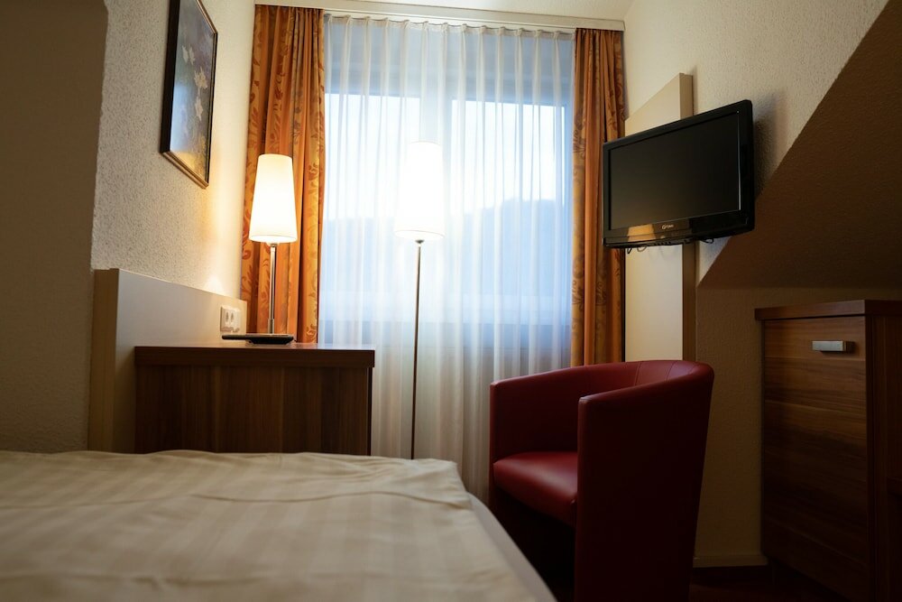 Фото Hotel Jägerhof