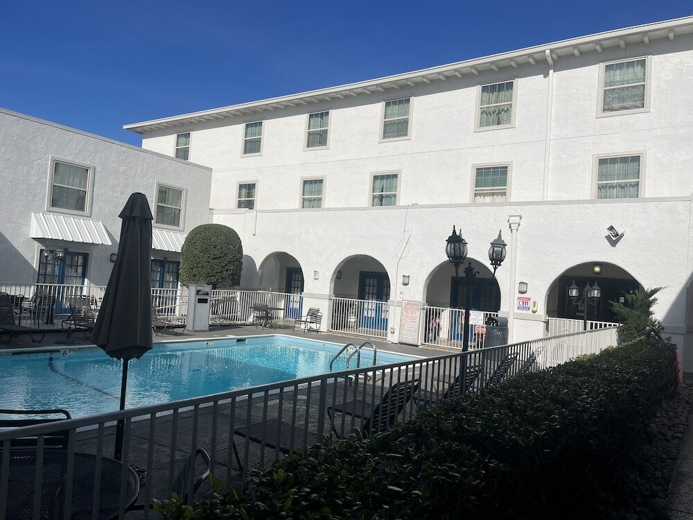 Фото Studio 6 Suites - Dallas, Tx - Downtown