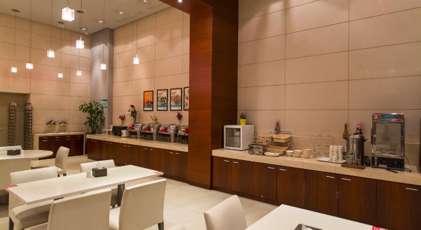 Фото Jinjiang Inn Cangzhou Railway Station