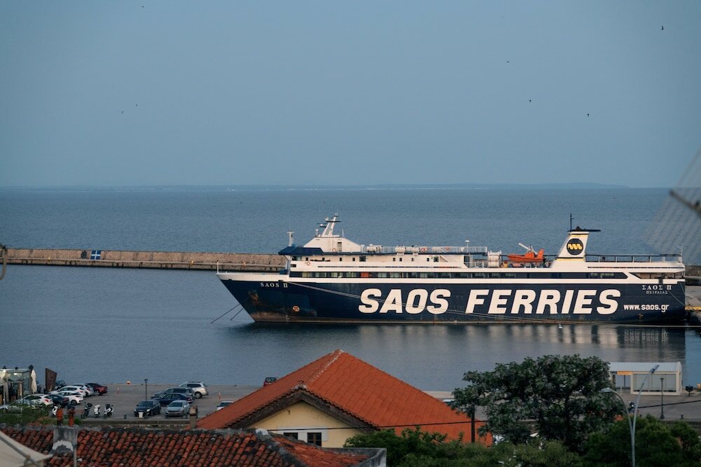 Фото Lighthouse Hotel