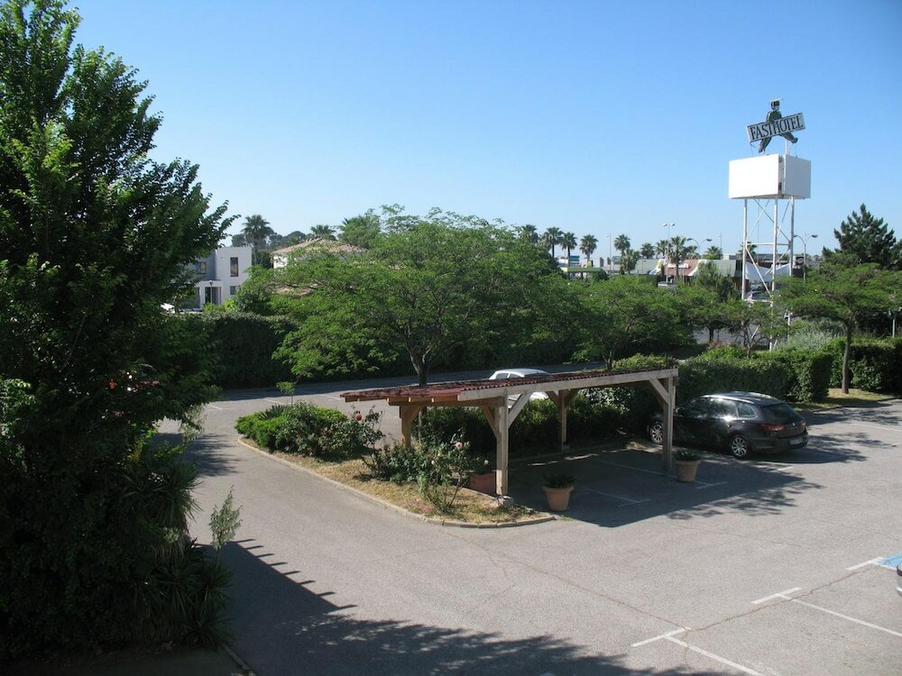 Фото Fasthôtel Montpellier Baillargues