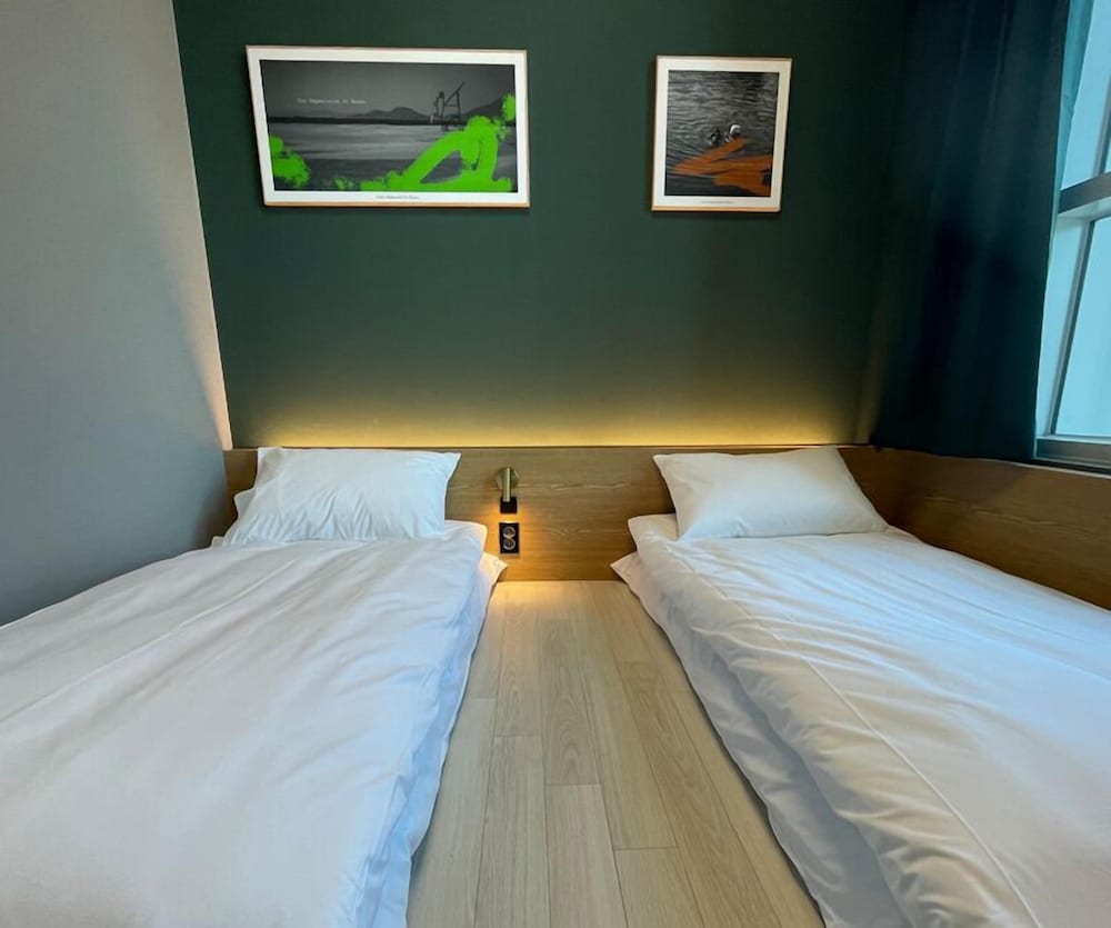 Фото Cotice The Bridge