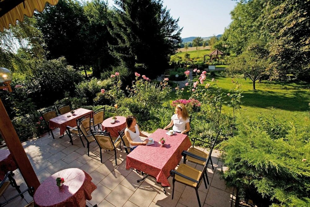 Фото Hotel Quellenhof