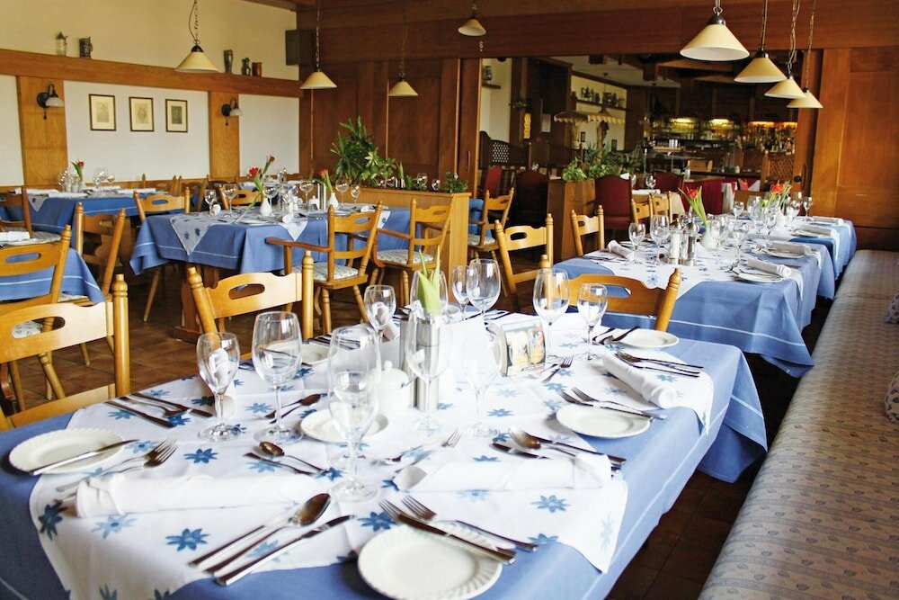 Фото Hotel Quellenhof