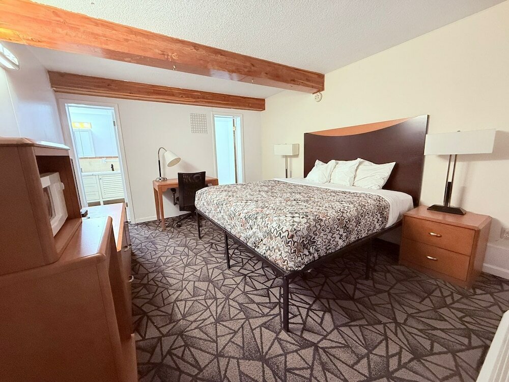 Фото Tomahawk Motor Lodge