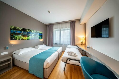 Внешний вид отеля Aquatis Hotel в Лозанне, фото 2