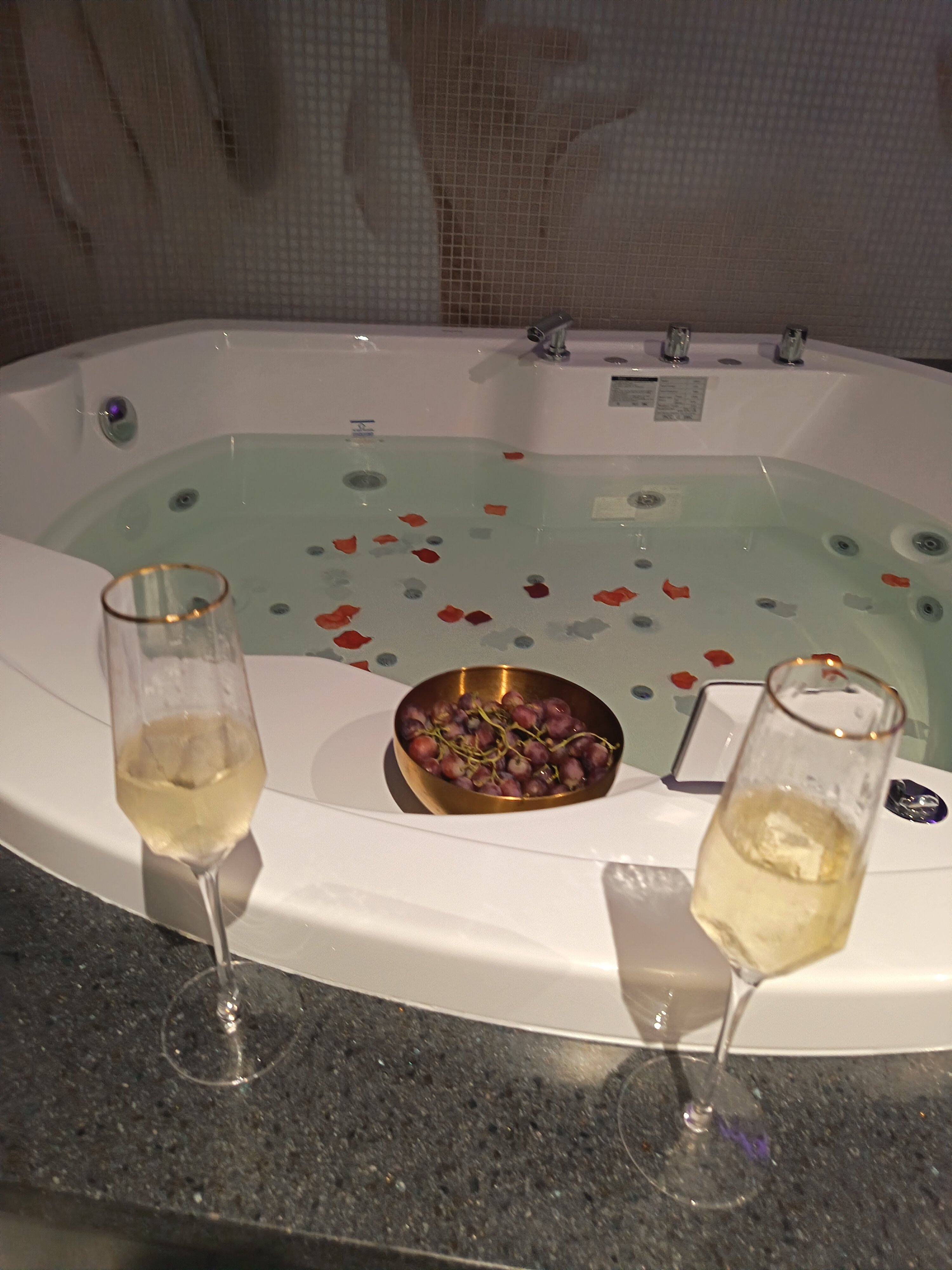 Фото Домотелли