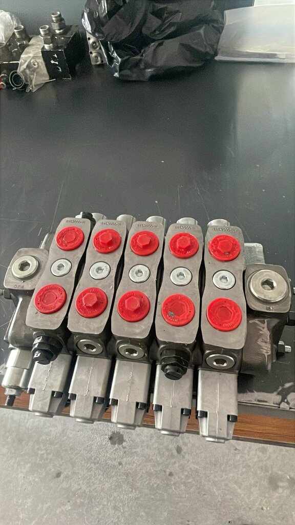 Hydraulic and pneumatic equipment Local Hydraulic, Konya, photo